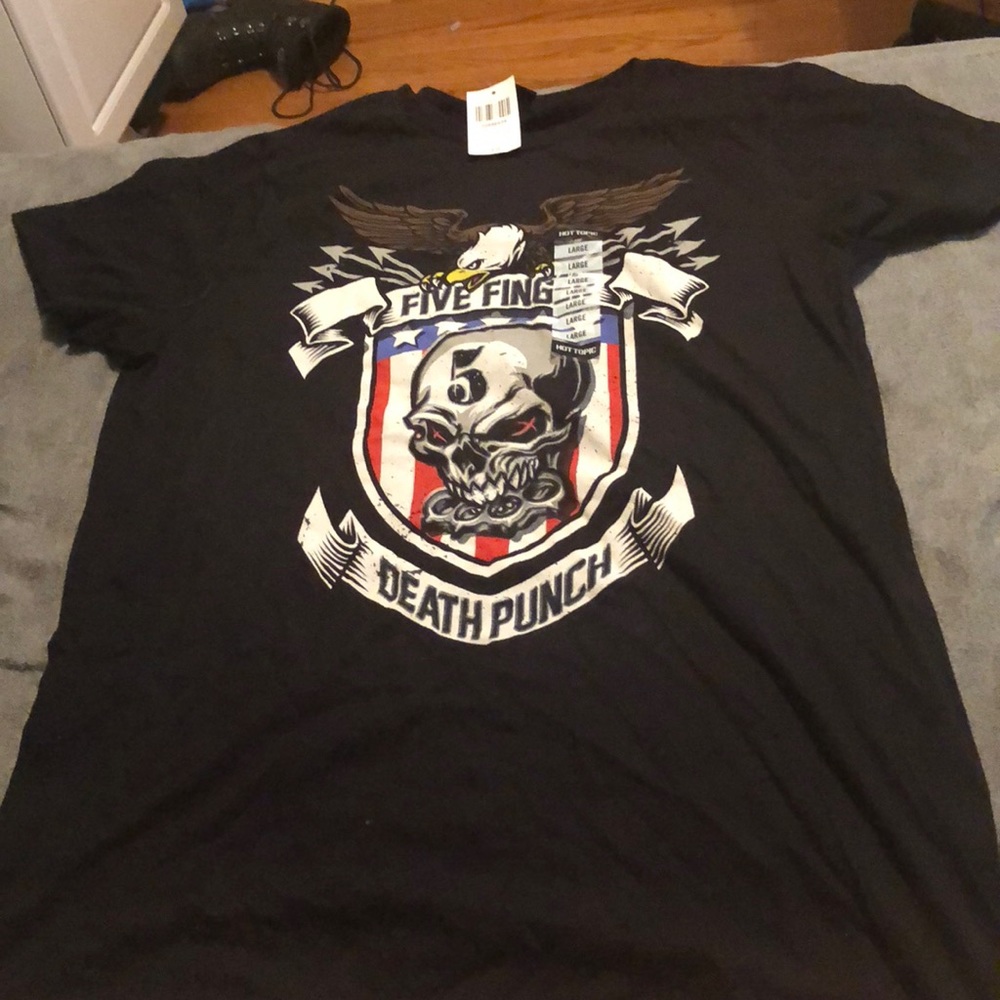 NWT Five Finger Death Punch Hot Topic T shirt